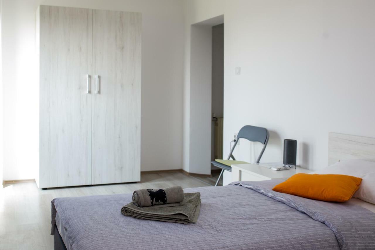 הוסטל Ni La Casa מראה חיצוני תמונה